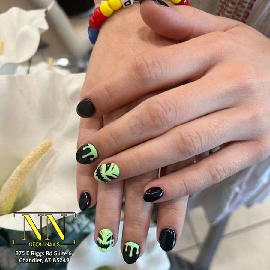 Awe-Inspiring Nail Art